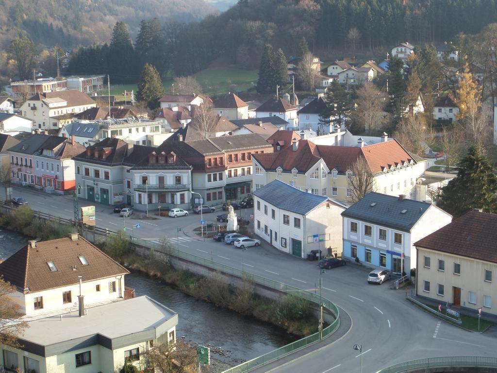 アパートメント ネポムク Kirchberg an der Pielach エクステリア 写真